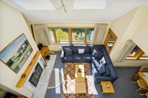Enjoy this spectacular 3 bedroom 3 bathroom Condo sleeping 8 Highridge B20